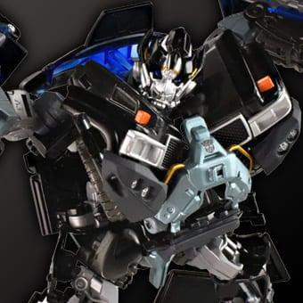 MB-05 アイアンハイド